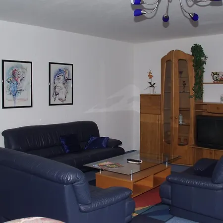 Apartment Ferienwohnung Cafe Escher Annweiler am Trifels